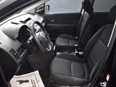 Used 2009 MAZDA MAZDA5 Sport FWD image 10