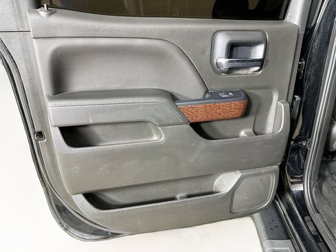 Used 2018 GMC Sierra 1500 SLT image 26