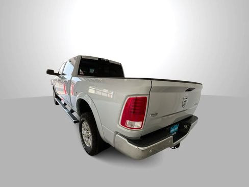 Used 2018 RAM 2500 Laramie AWD/4WD image 6