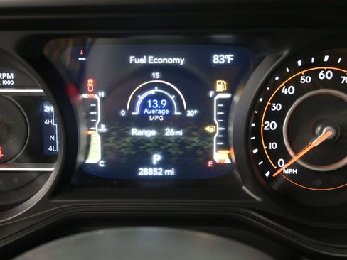 Used 2024 Jeep Gladiator Sport AWD/4WD image 24