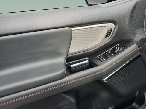 New 2025 Ford Expedition Active AWD/4WD image 16