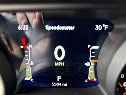 Used 2025 Jeep Wrangler Sport S image 15