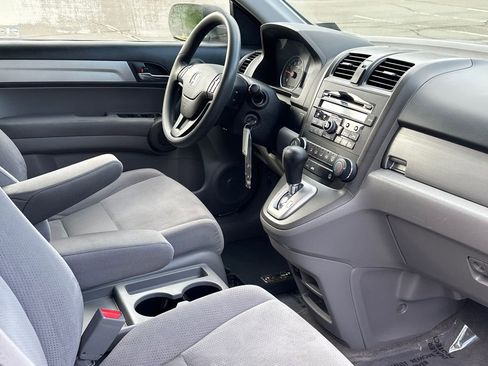 Used 2011 Honda CR-V SE image 9