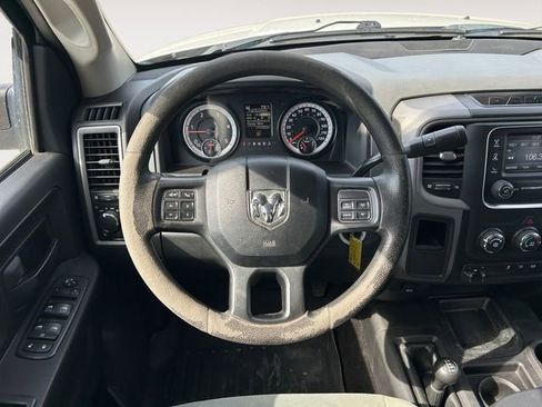 Used 2017 RAM 2500 Tradesman w/ Chrome Appearance Group image 12