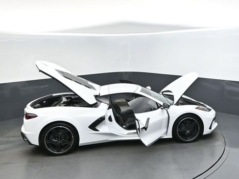 Used 2025 Chevrolet Corvette Stingray Coupe w/ 1LT image 46