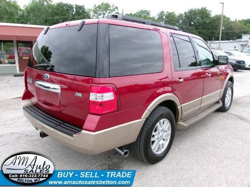 Used 2014 Ford Expedition XLT w/ Equipment Group 202A AWD/4WD image 5