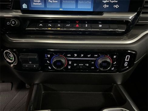 Certified 2025 Chevrolet Silverado 1500 High Country image 18