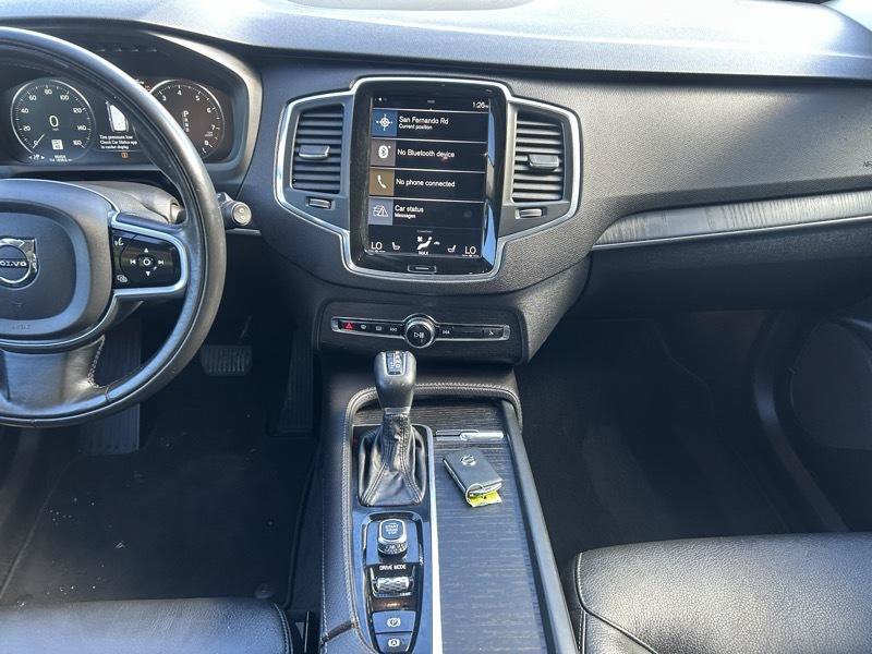 Used 2020 Volvo XC90 T6 Momentum AWD/4WD image 9