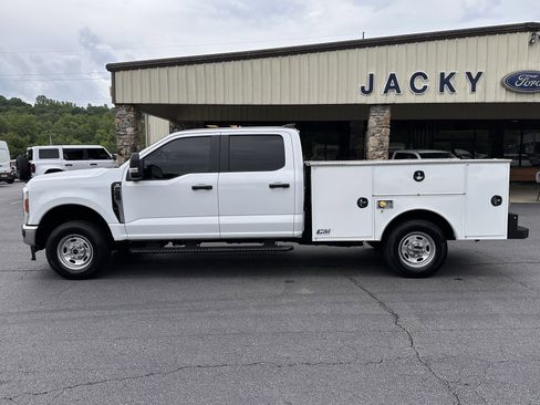 Used 2024 Ford F350 XL w/ FX4 Off-Road Package AWD/4WD image 1