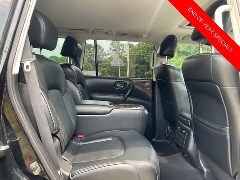 Used 2017 INFINITI QX80 Base image 11