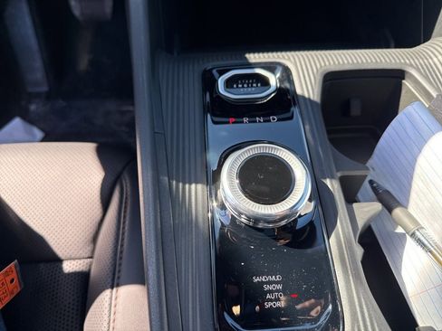 New 2026 Jeep Cherokee Overland AWD/4WD image 15