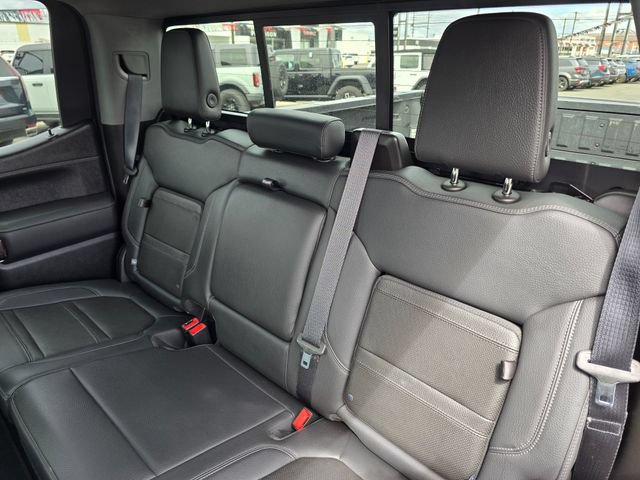 Used 2021 GMC Sierra 1500 Denali w/ Denali Ultimate Package AWD/4WD image 17