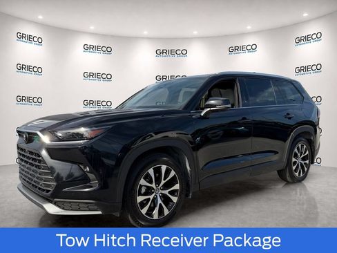 Used 2024 Toyota Grand Highlander AWD Hybrid image 3