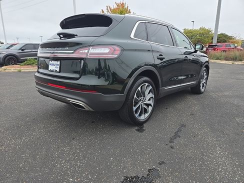 Used 2021 Lincoln Nautilus Reserve image 9