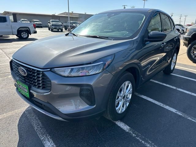 Used 2025 Ford Escape Active FWD image 3