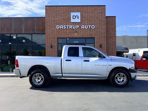 Used 2011 RAM 1500 ST w/ ST Popular Equipment Group AWD/4WD image 9