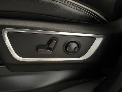 Used 2023 RAM 1500 Laramie RWD image 43