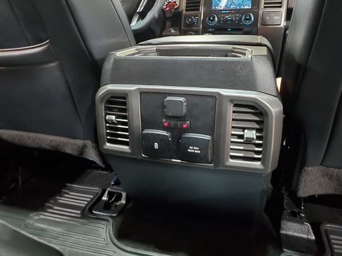 Used 2018 Ford F150 Raptor w/ Equipment Group 802A Luxury AWD/4WD image 23