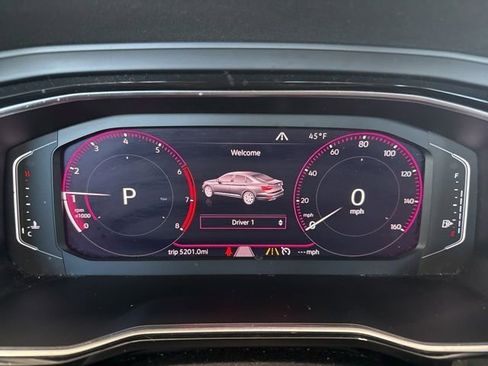 Used 2019 Volkswagen Jetta SEL image 15