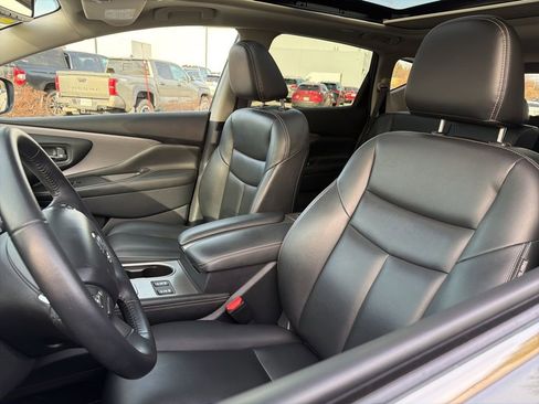 Used 2020 Nissan Murano SV w/ Premium Package image 7