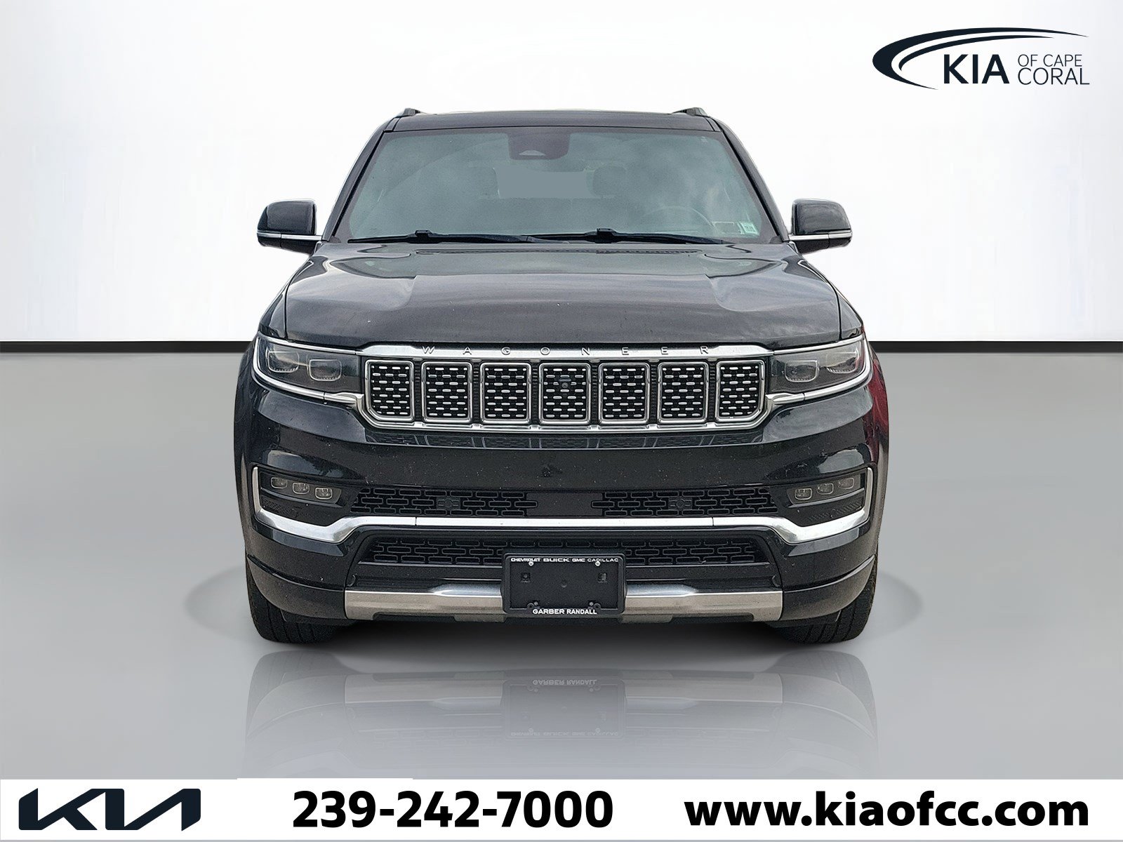 Used 2022 Jeep Grand Wagoneer Series I AWD/4WD image 2