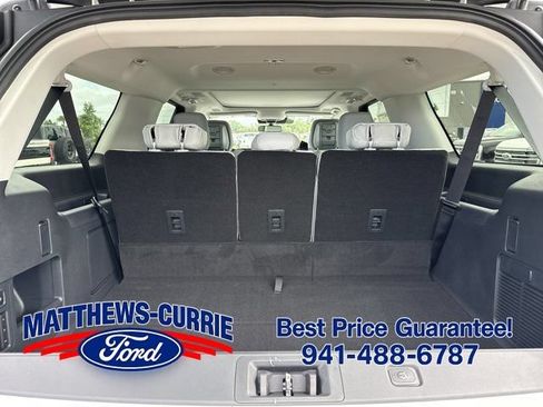 New 2026 Ford Expedition Max Platinum w/ Platinum Ultimate Package AWD/4WD image 15