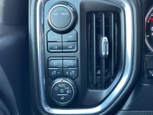 Used 2021 Chevrolet Silverado 1500 High Country w/ Technology Package image 44