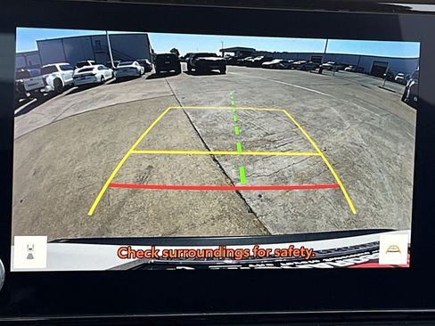 Used 2025 Toyota RAV4 XLE FWD image 16