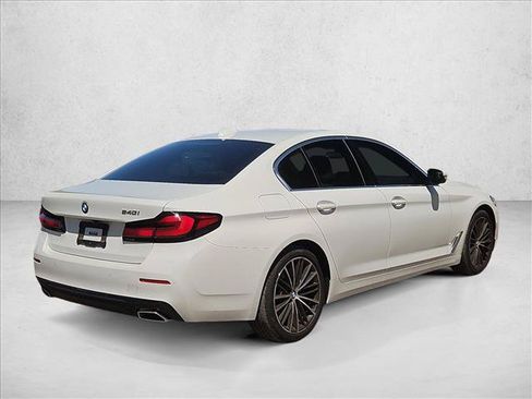 Used 2023 BMW 540i w/ Premium Package RWD image 5