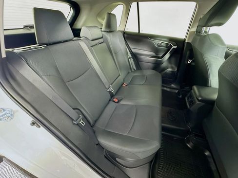 Used 2024 Toyota RAV4 LE image 40