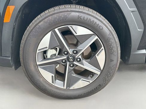 Used 2025 Hyundai Tucson SEL AWD/4WD image 32