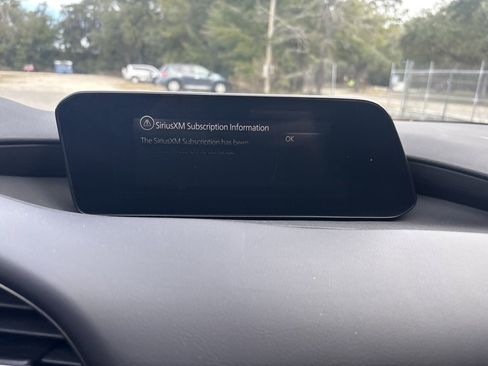 Used 2023 MAZDA MAZDA3 2.5 Turbo Sedan w/Premium Plus image 18