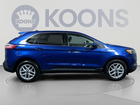 Certified 2022 Ford Edge SEL w/ Convenience Package AWD/4WD image 12