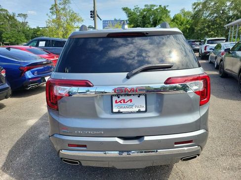 Used 2023 GMC Acadia Denali w/ Trailering Package FWD image 8