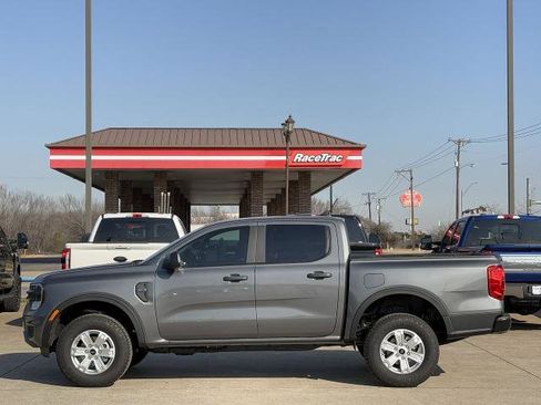 New 2025 Ford Ranger XL image 3