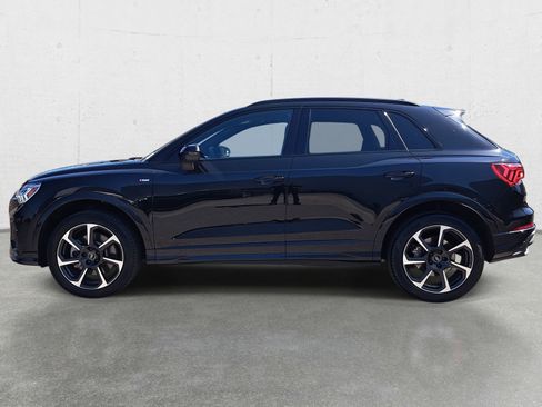 Certified 2025 Audi Q3 2.0T Premium Plus w/ Premium Plus Package image 8