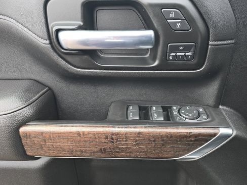 Used 2020 GMC Sierra 3500 Denali image 11