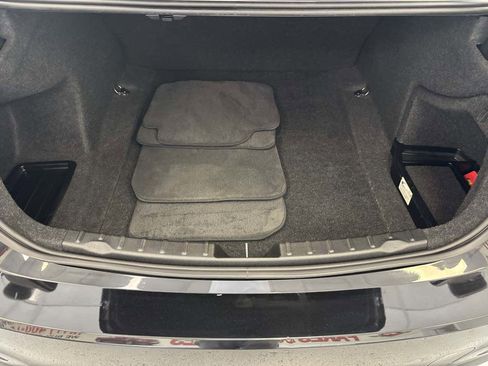 Used 2016 BMW 320i Sedan RWD image 13