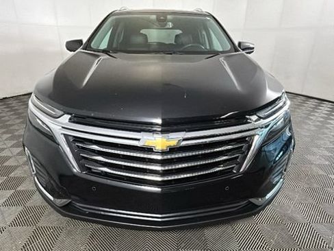 Used 2023 Chevrolet Equinox Premier AWD/4WD image 7