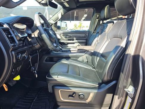 Used 2019 RAM 1500 Limited RWD image 7