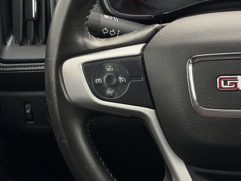 Used 2015 GMC Canyon SLT image 13