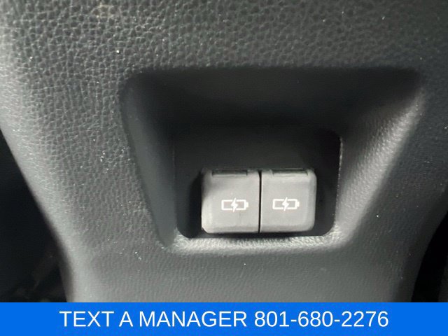 Used 2025 Toyota RAV4 SE AWD/4WD image 40