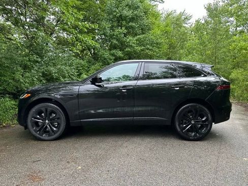 New 2026 Jaguar F-PACE R-Dynamic S image 10