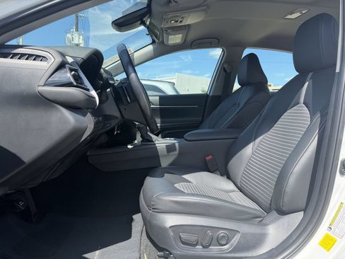 Used 2024 Toyota Camry SE FWD image 26