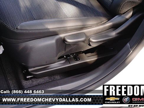 New 2026 Buick Envista Preferred image 37