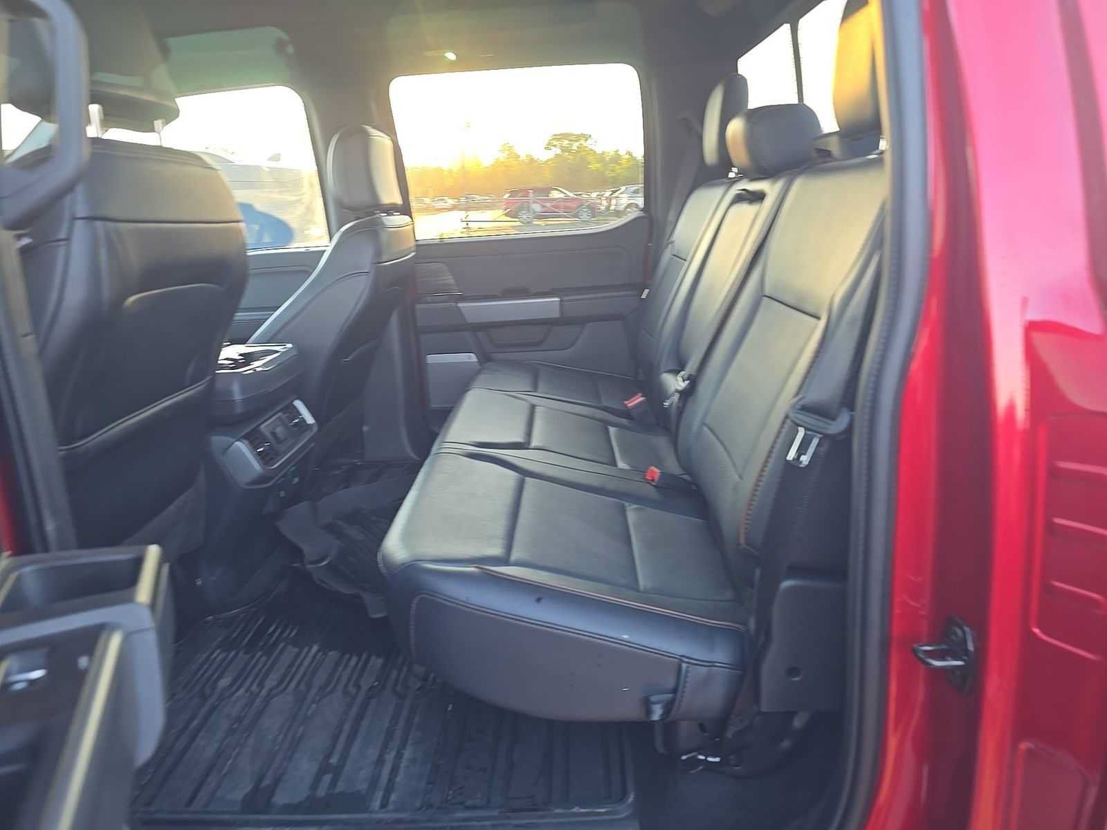 Used 2024 Ford F150 Lariat w/ FX4 Off-Road Package AWD/4WD image 8