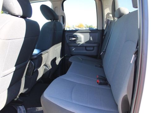 Used 2024 RAM 1500 Classic SLT image 23