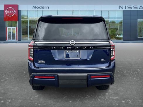 Certified 2025 Nissan Armada SL w/ Captain's Chari Seat Package AWD/4WD image 6