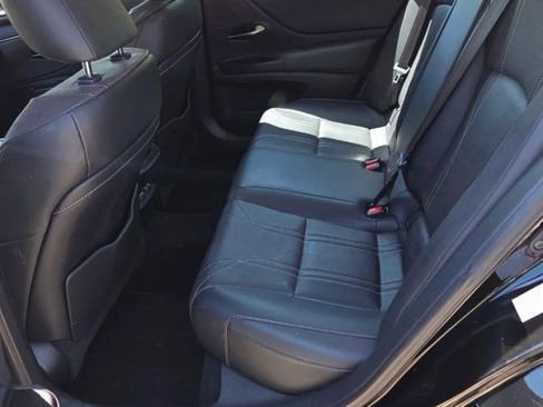 Used 2019 Lexus ES 350 w/ Accessory Package 2 FWD image 12
