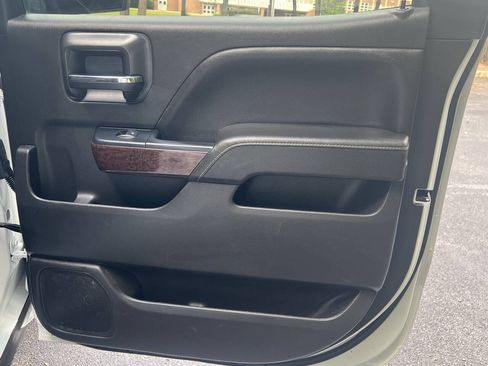 Used 2018 GMC Sierra 1500 SLE w/ Elevation Edition AWD/4WD image 20